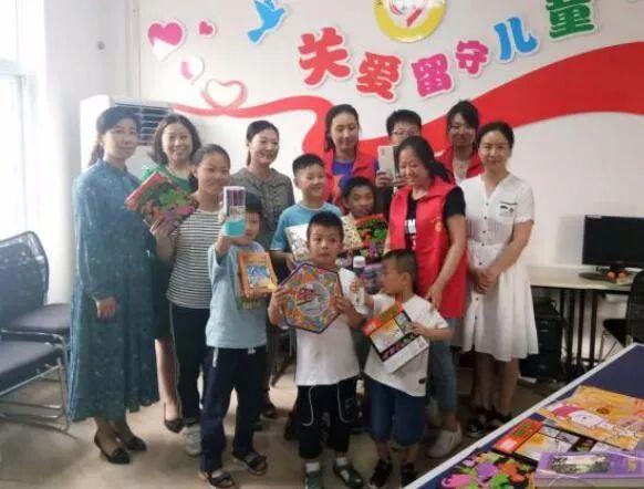 经开区（杨舍镇）召开领导班子、领导干部年度述职、“一报告两评议”和履行全面从严治党主体责任述职会