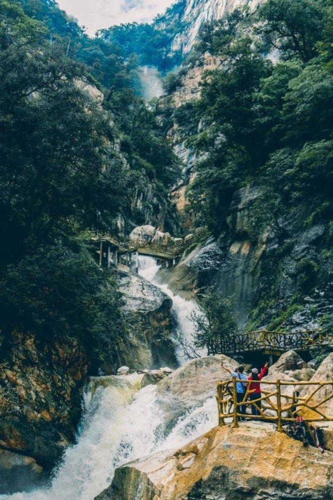 探索神秘房间