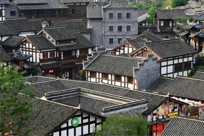 黑龙江省政协委员陆续报到