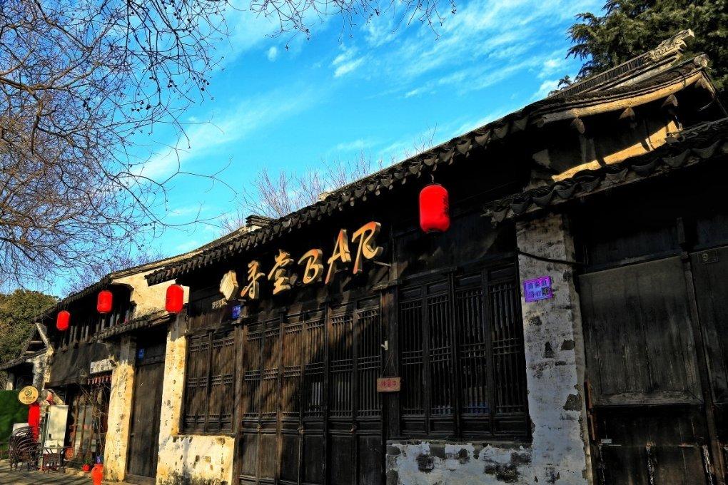 别人夸你优秀怎么高情商回答