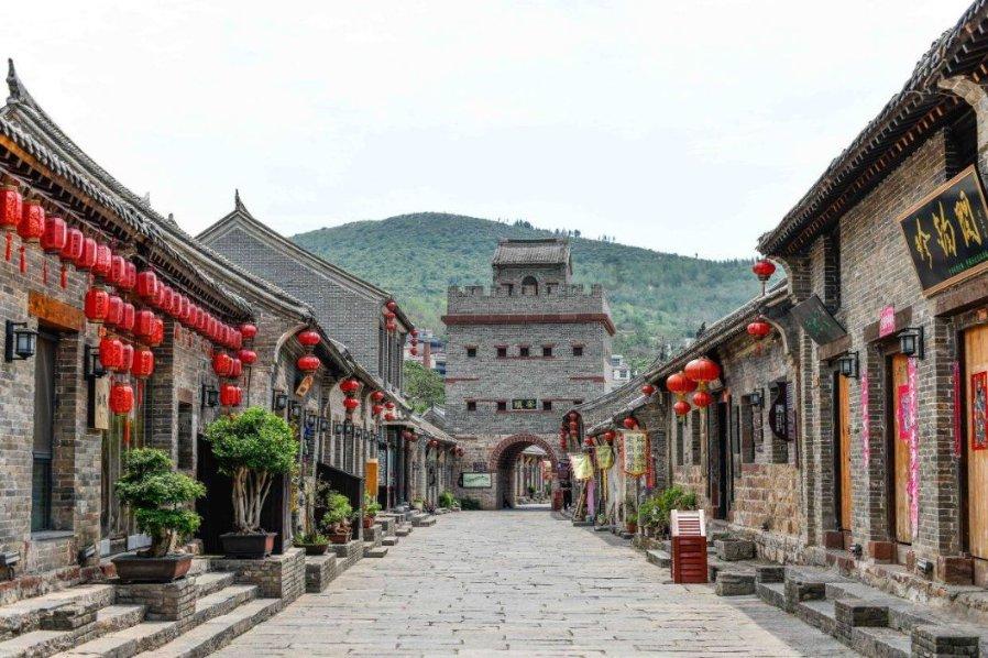 黑龙江省五常市发布霾黄色预警